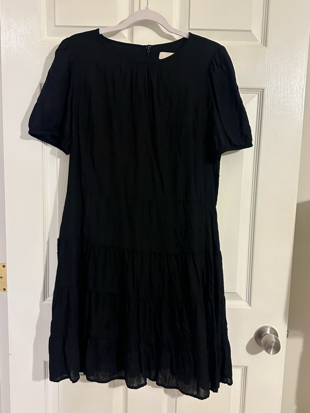 Women’s LOFT Black Short Sleeve Tiered Dress